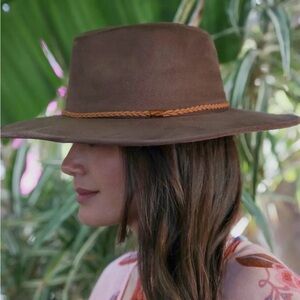 Elegant Brown Fedora with Braided Detail